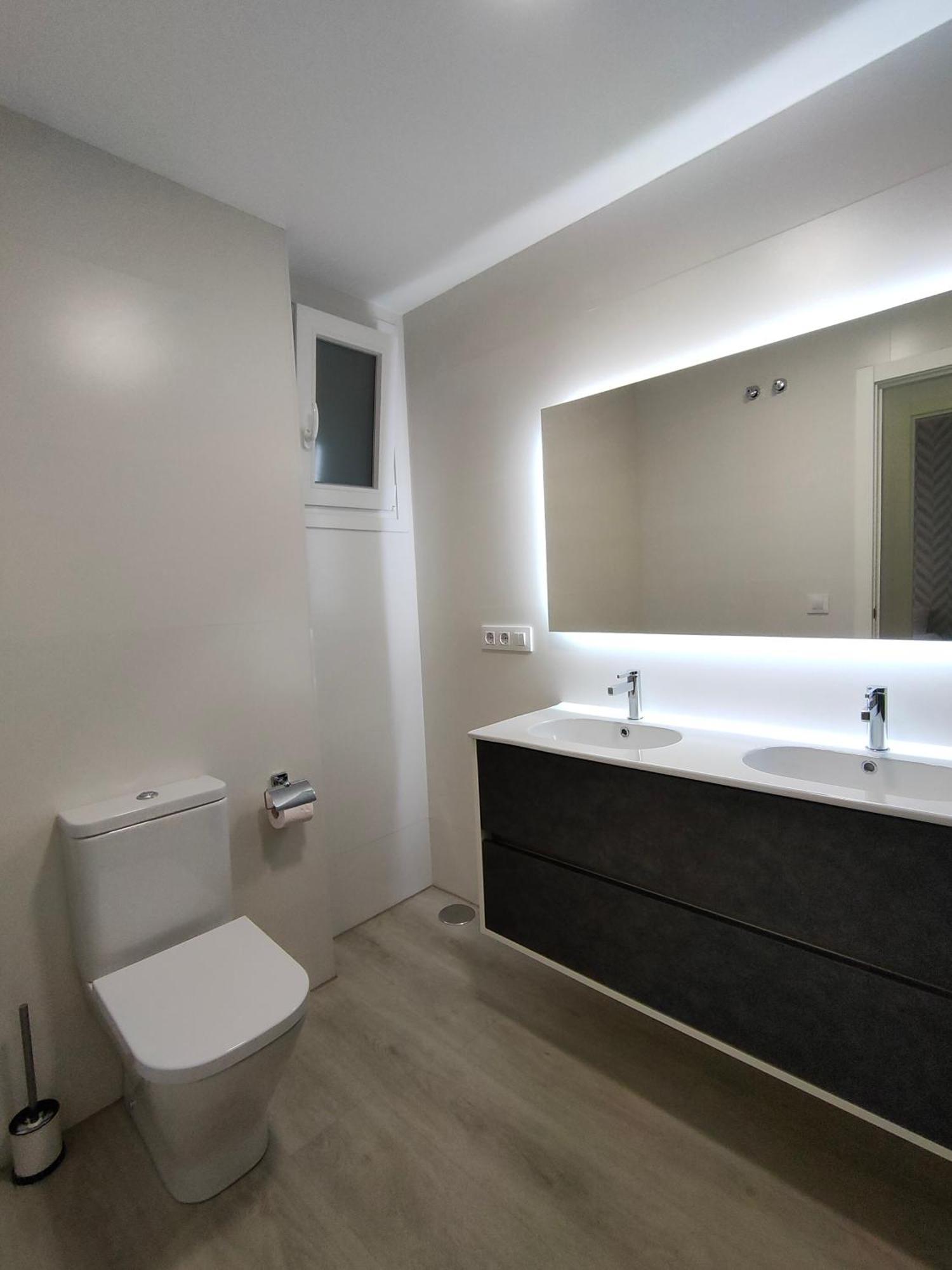 Casa Mallen, Con Amplia Terraza, En El Barrio De Nervion إشبيلية المظهر الخارجي الصورة