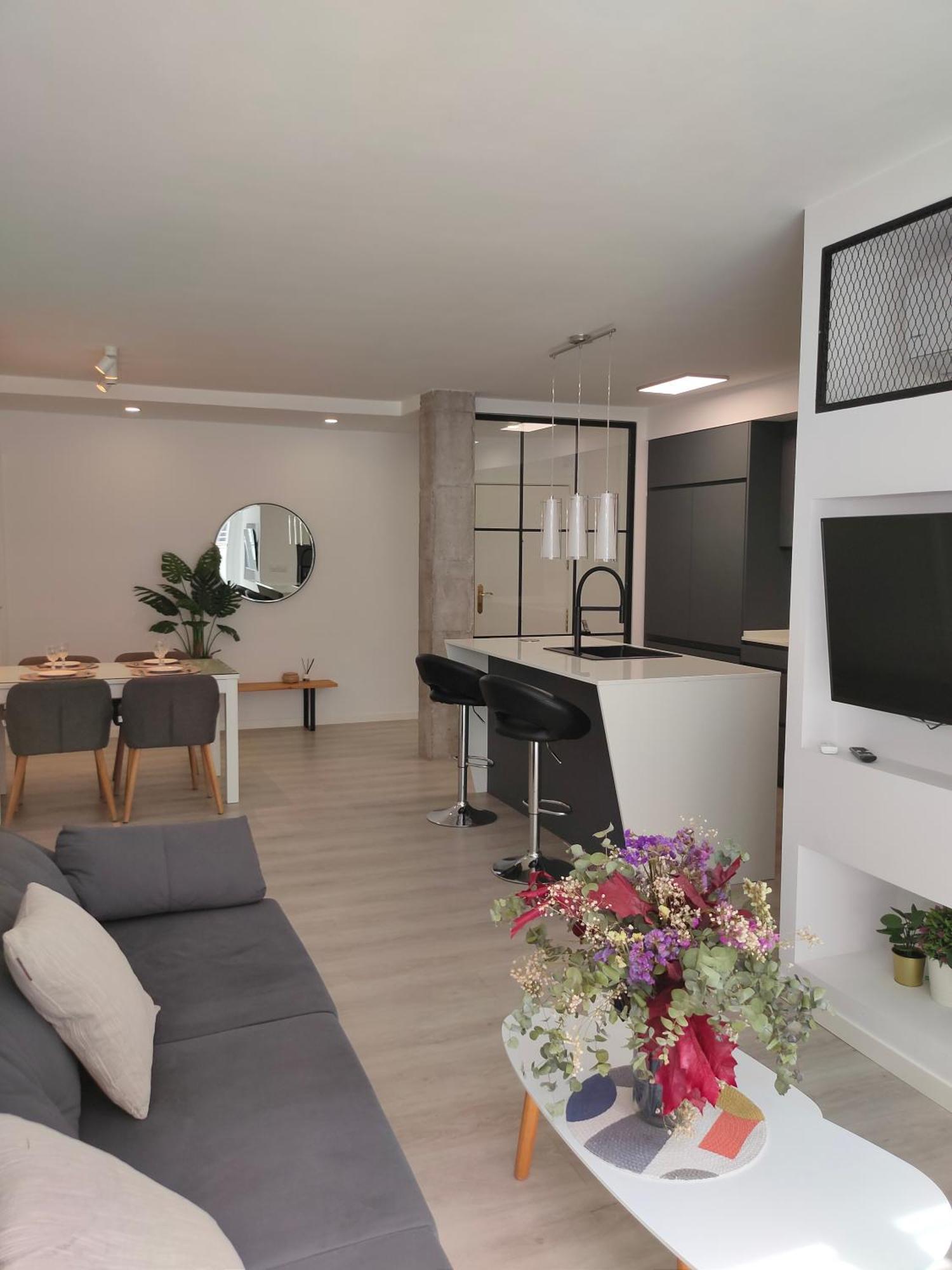 Casa Mallen, Con Amplia Terraza, En El Barrio De Nervion إشبيلية المظهر الخارجي الصورة